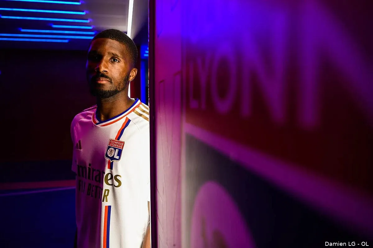 ol la signature clinton mata officialisee trop vite clinton 362511