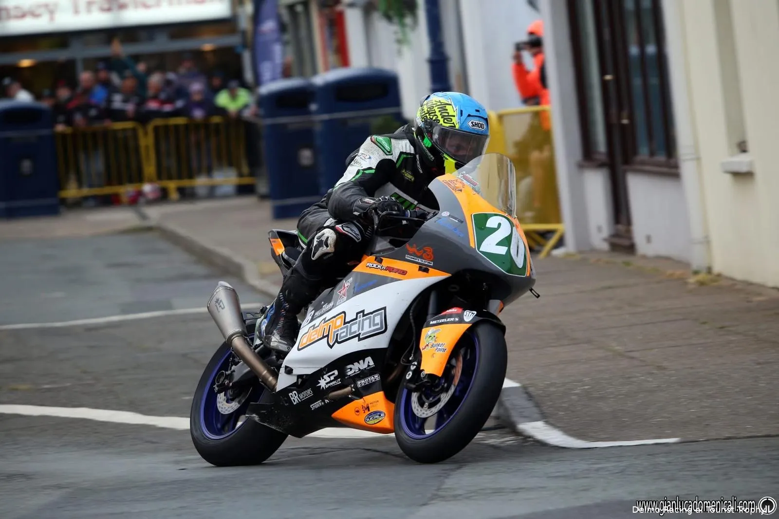 3ca59414 b6b3 4afe 88fb 2c1fc523b646 1