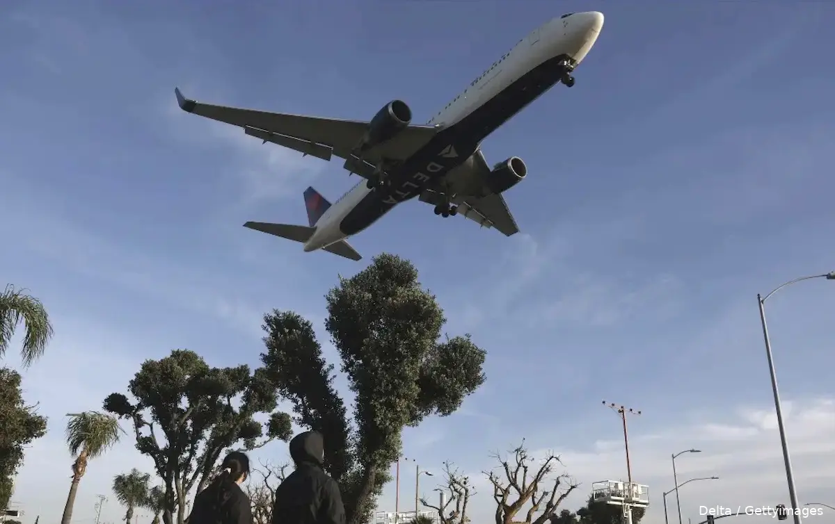 delta lax
