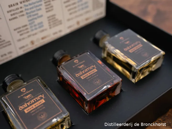 De Bronckhorst Single estate grain whisky (2)