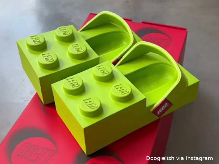 LEGO Brick Clog Crocs lime Green