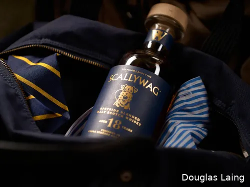 Scallywag 18 Year Old whisky bag
