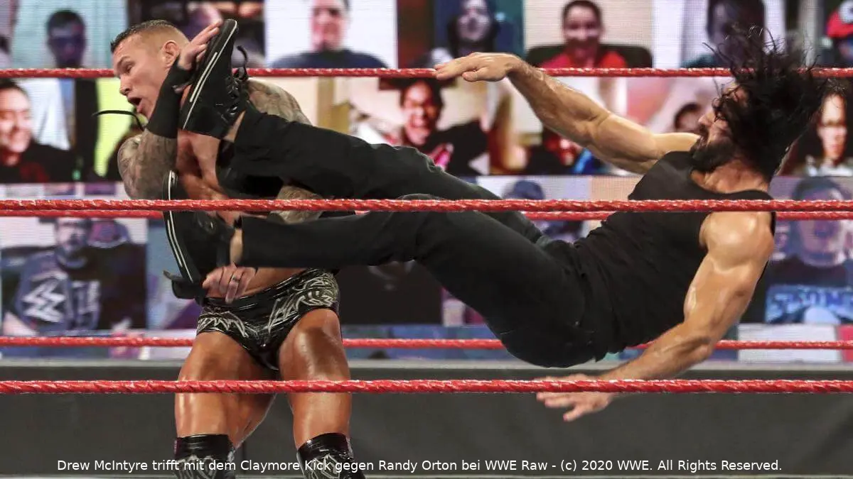 claymore kick bei wwe raw