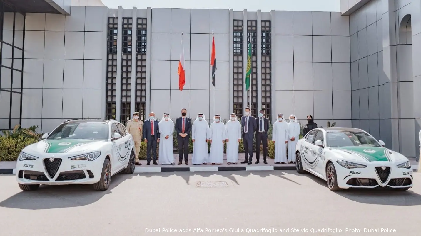 dubai police alfa romeo quadrifoglio