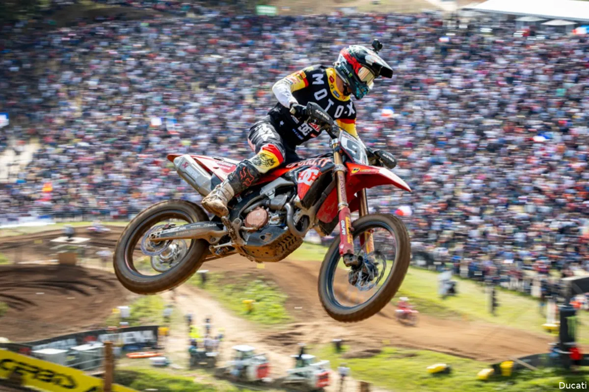 jeremy seewer ducati motocross mxgp ernee 2025