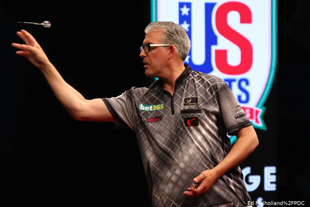 Jeff Smith in Aktion beim US Darts Masters.