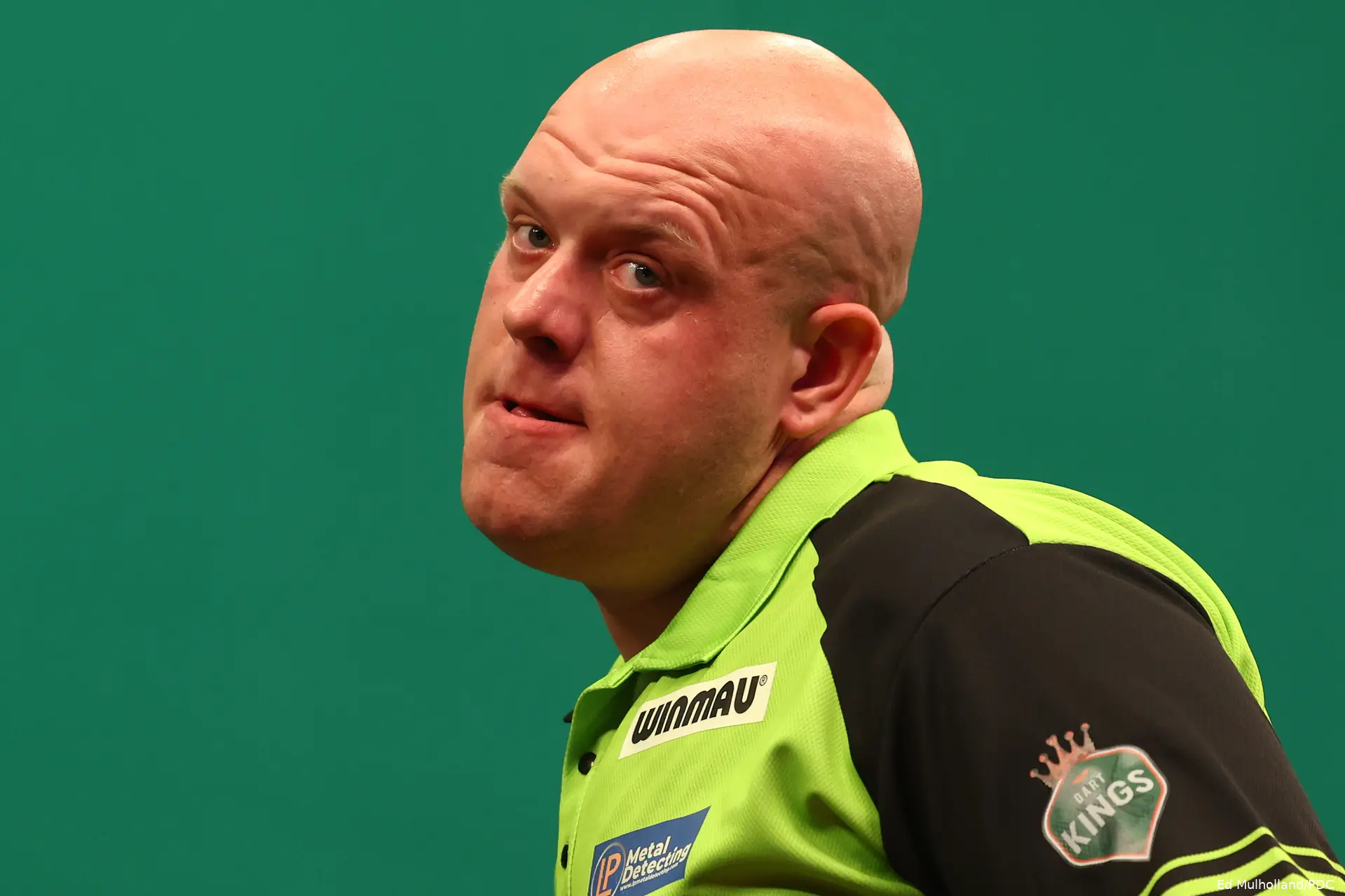 michael van gerwen r1 us darts masters 5