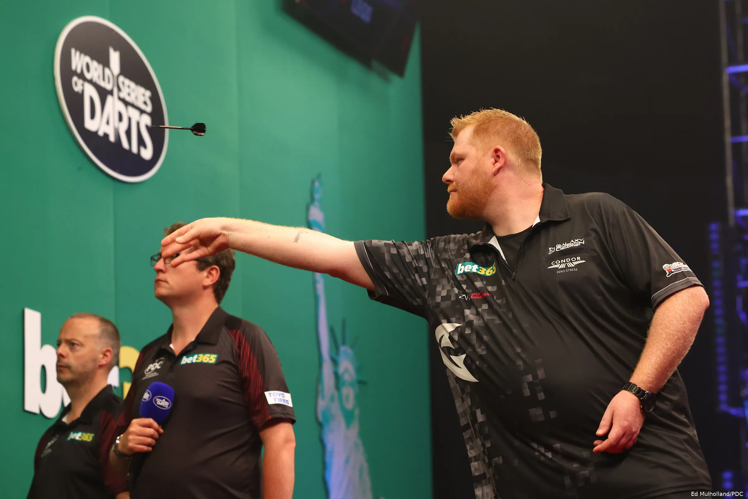 matt campbell r1 us darts masters 1