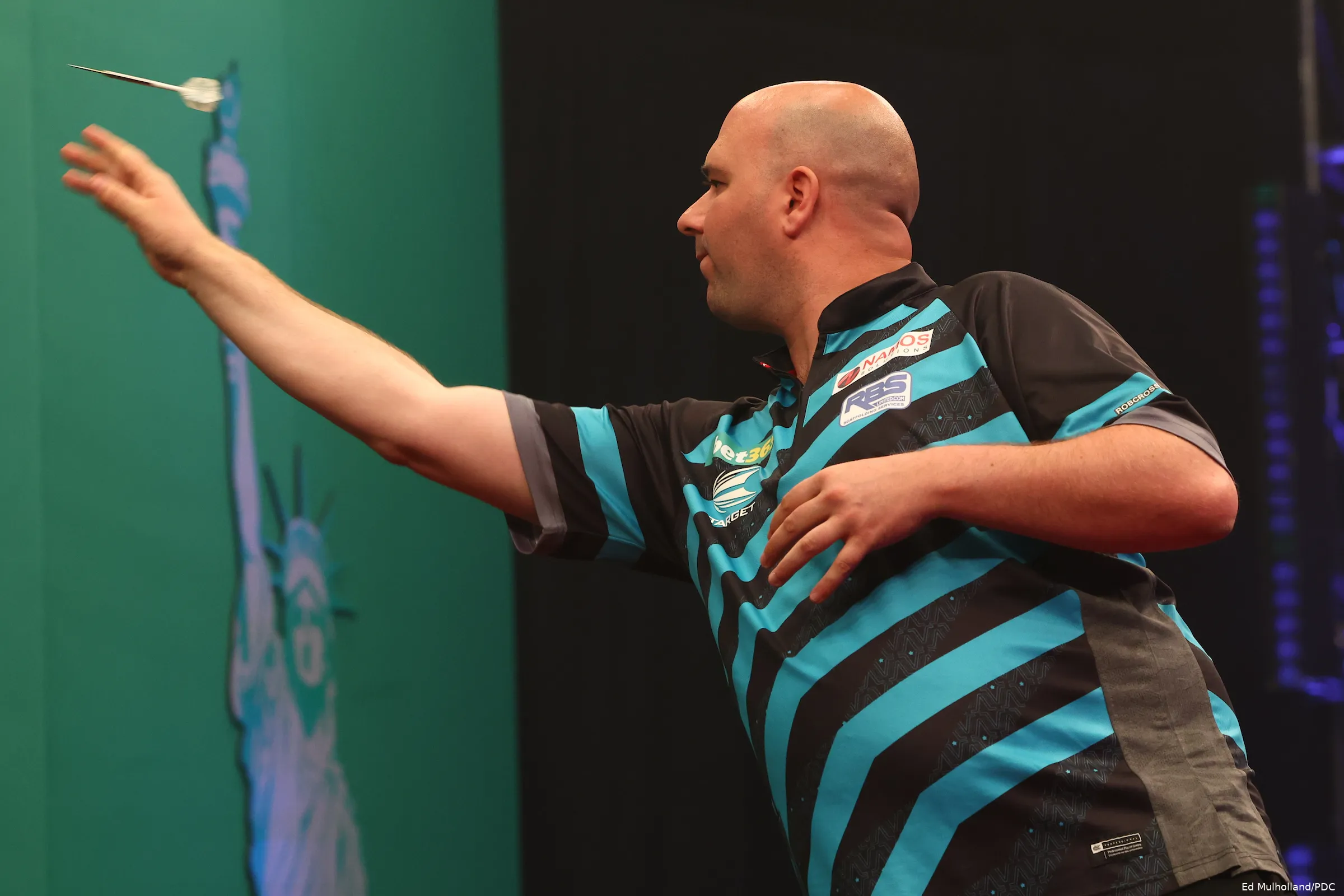 rob cross r1 us darts masters 1