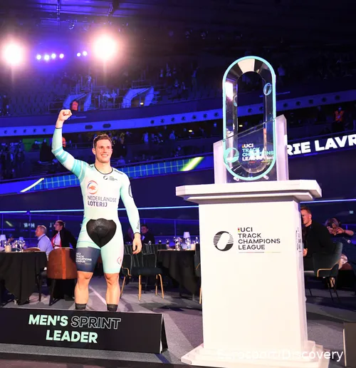 Lavreysen was in 2021 de beste in de Champions League op het onderdeel Sprint.