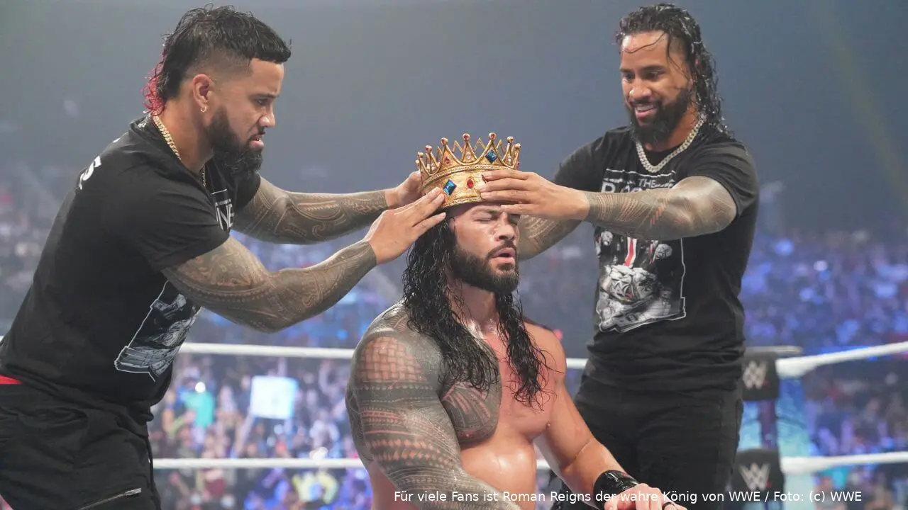 wwe smackdown roman reigns krone