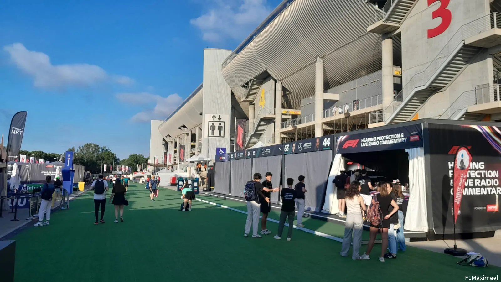 spanje hoofdtribune 2024 f1maximaalnl