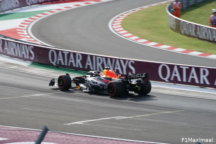 Verstappen greep net naast de poleposition op zaterdag.