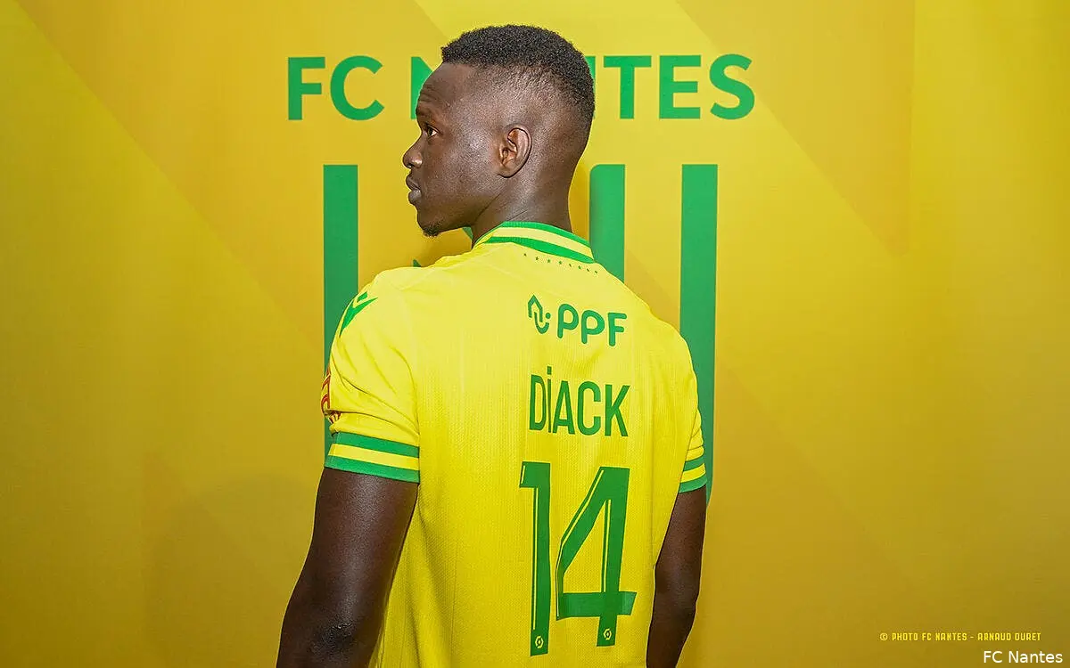 lamine diack premier renfort officiel du fc nantes 2diackok310723 363492