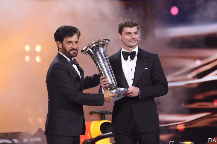 max verstappen wereldbeker mohammed ben sulayem fia prize giving 2023 baku 53384949193 o