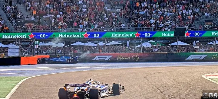 fia-carlos-sainz-crash