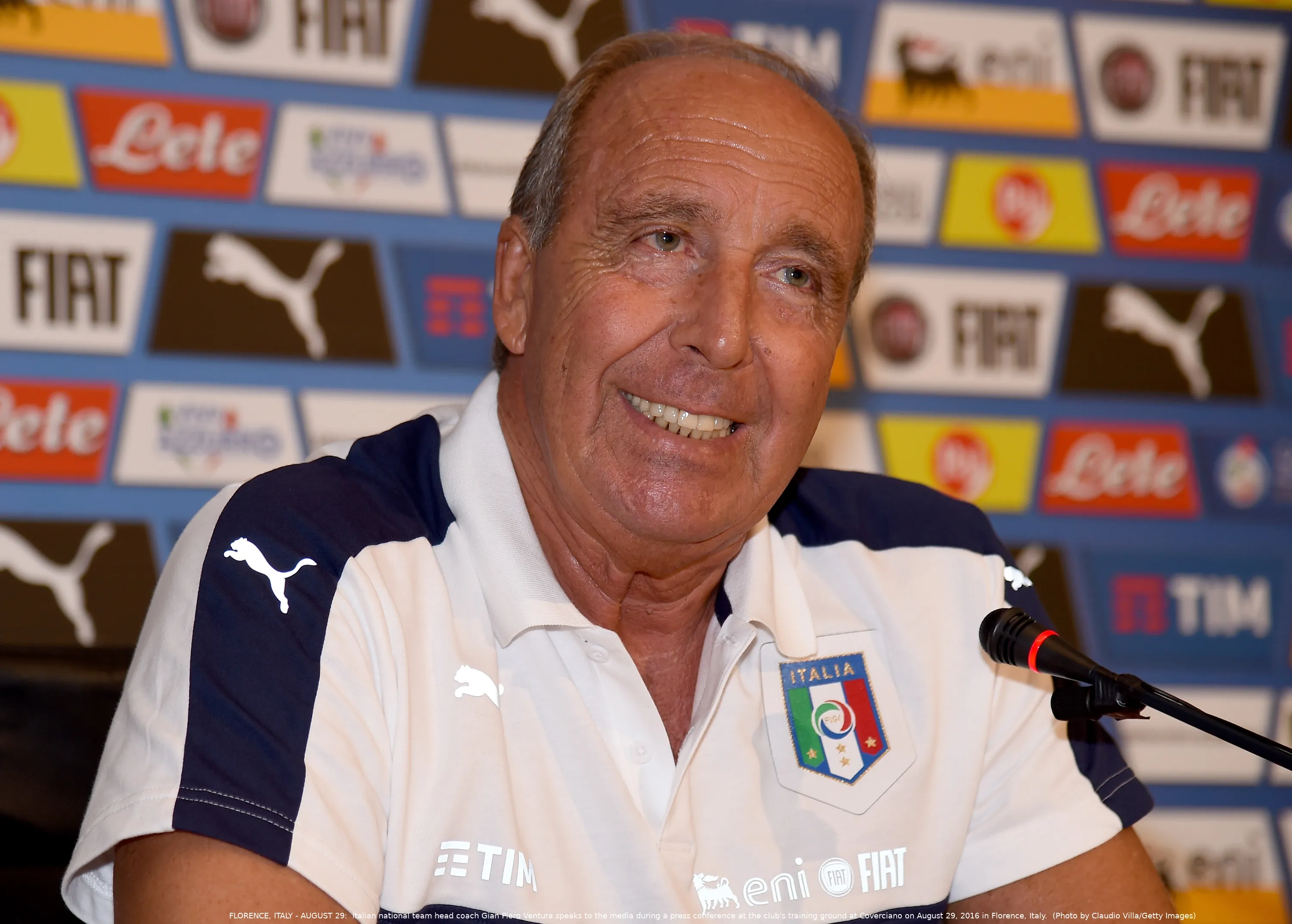 ventura conf stampa sorriso