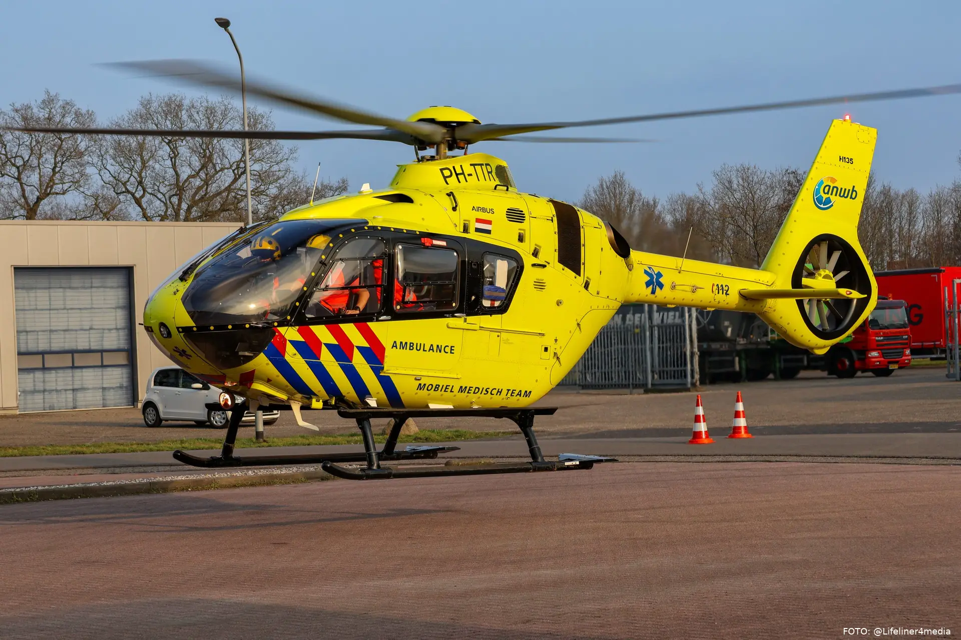traumahelikopter at lifeliner4media scaled