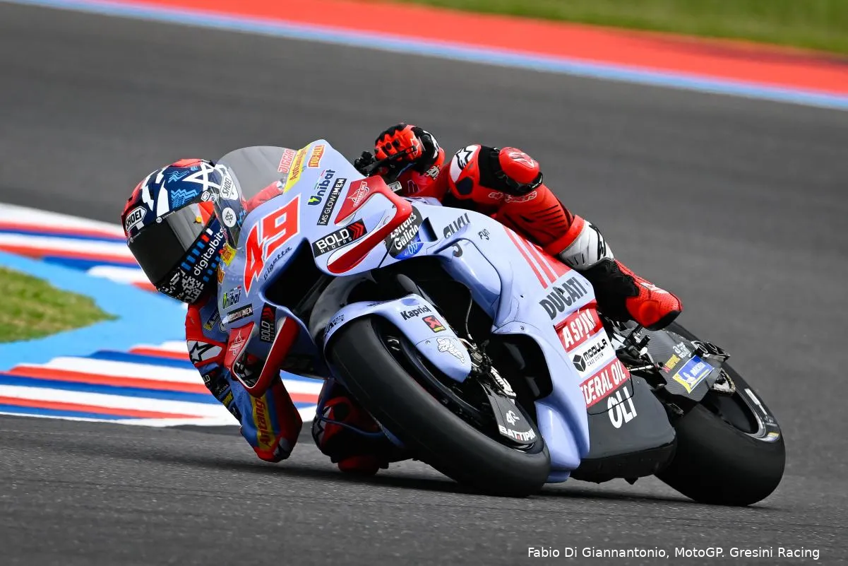 49 fabio di giannantonio lgz0129gallery full top lg