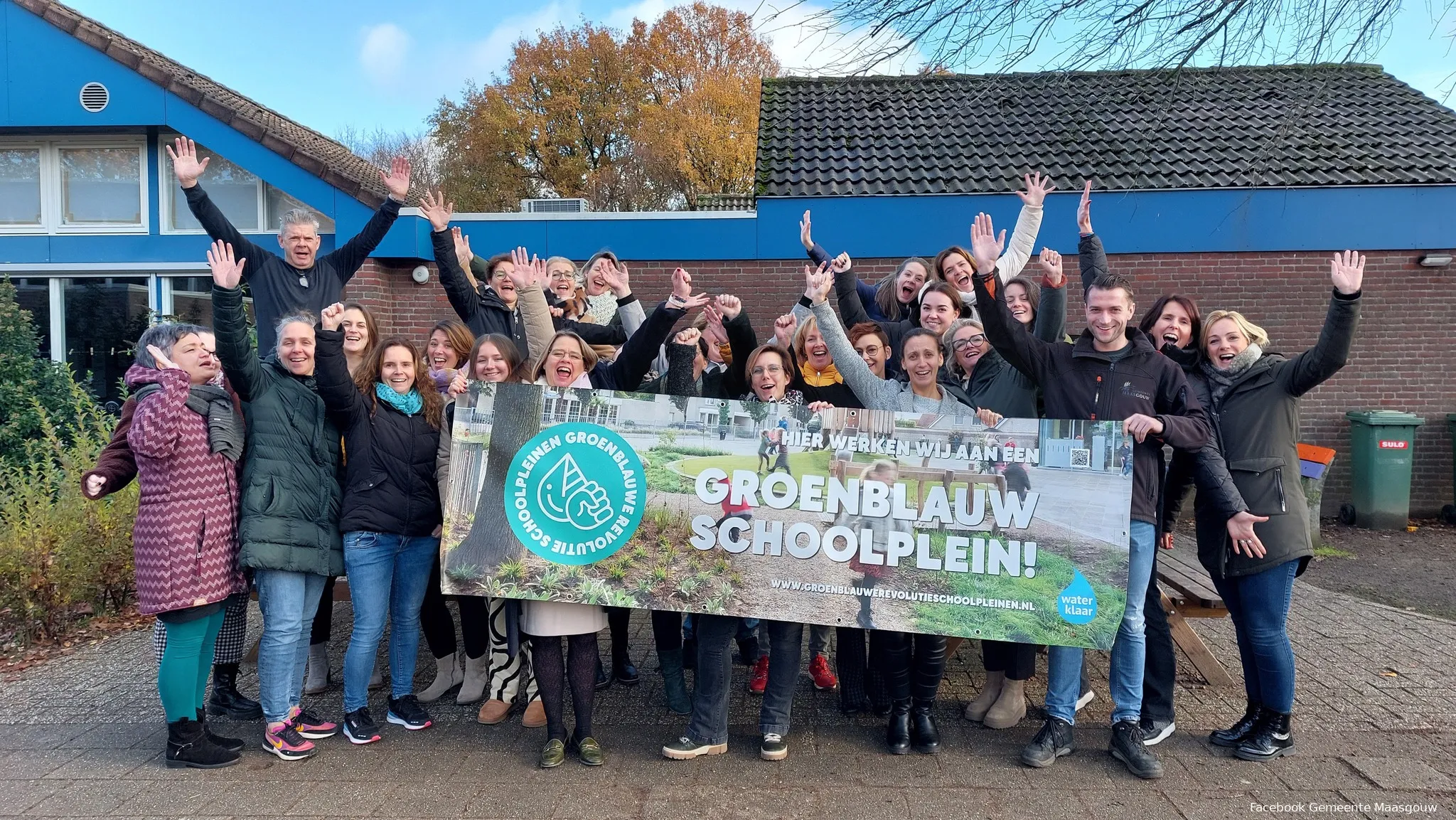 groenblauw schoolplein