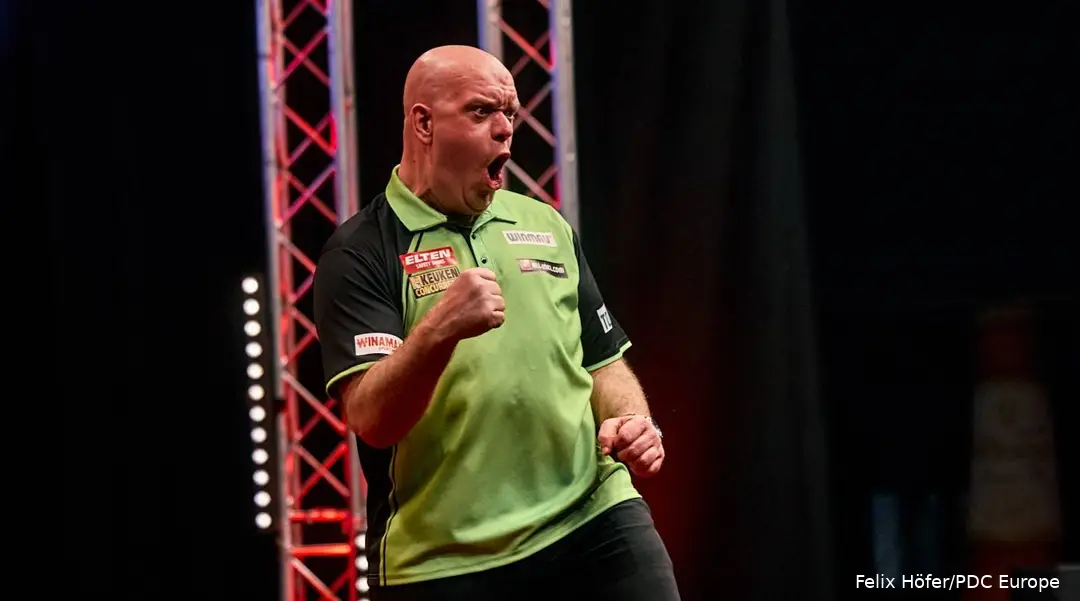 Michael van Gerwen won't await the winner after withdrawing on Thursday.