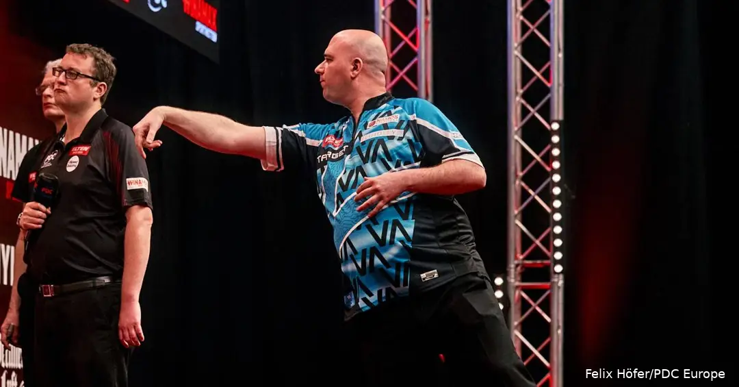 Rob Cross in action