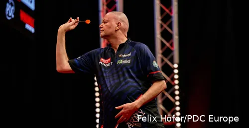 Raymond van Barneveld überzeugte in seinem Erstrundenduell gegen Patrick Klingelhöfer