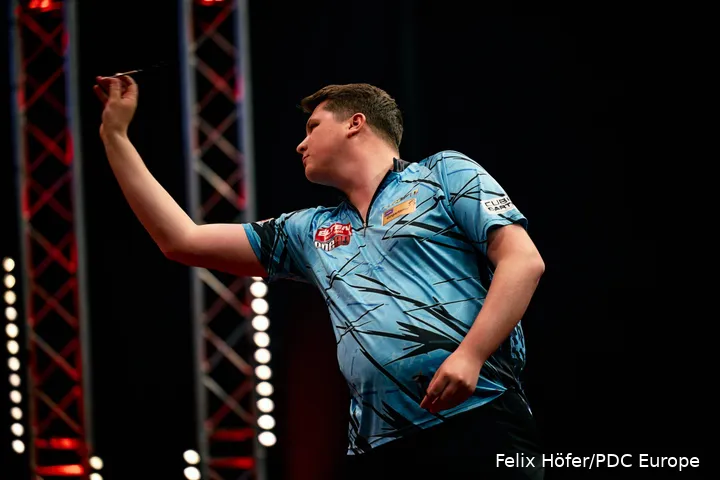 Paul Krohne celebrates his first European Tour win in Göttingen – the German youngster beat Cameron Menzies 6-4