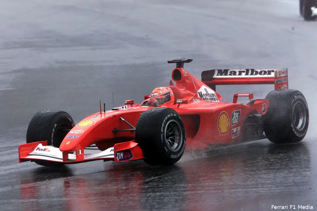 Michael Schumacher in actie tijdens de Grand Prix van Brazilië in 2001.