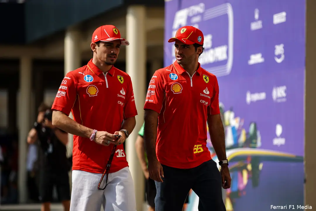 Sainz en Leclerc werden tweede en derde in Abu Dhabi, maar dit was niet genoeg voor de titel.