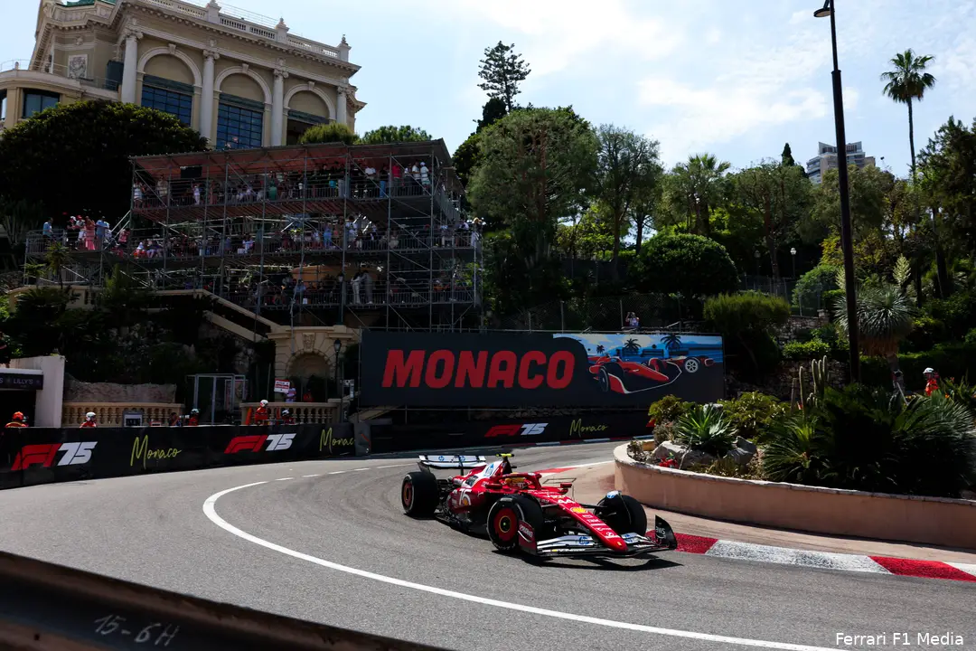 Hamilton kende geen bijzonder weekend in Monaco. Hij werd uiteindelijk vijfde.&nbsp;