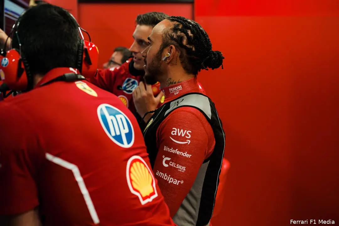 <i>Ferrari lijkt haar coureurs niet serieus te nemen.</i>