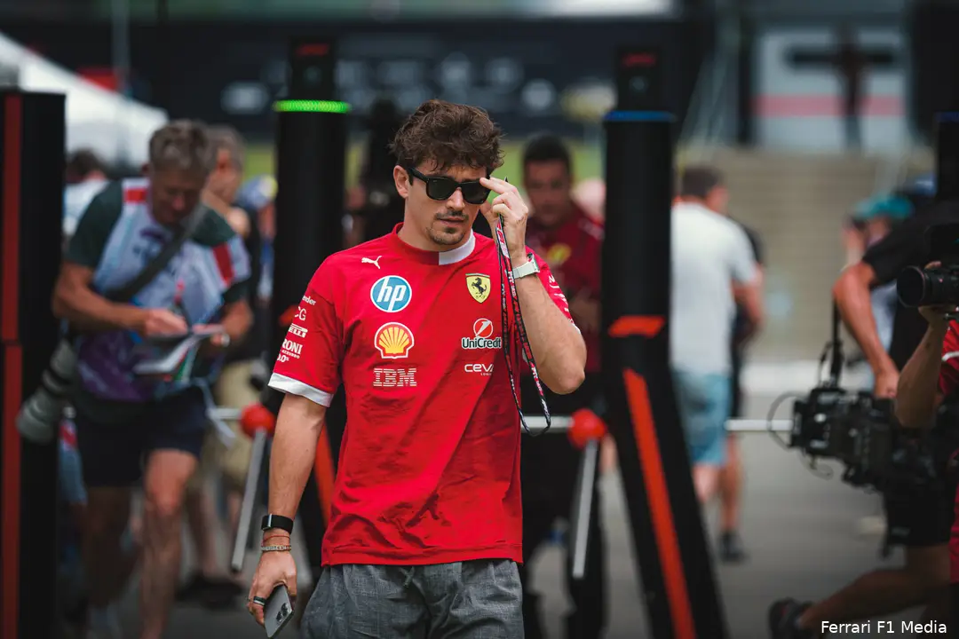 <i>Leclerc tevreden na zijn kwalificatie op de Red Bull Ring.</i>