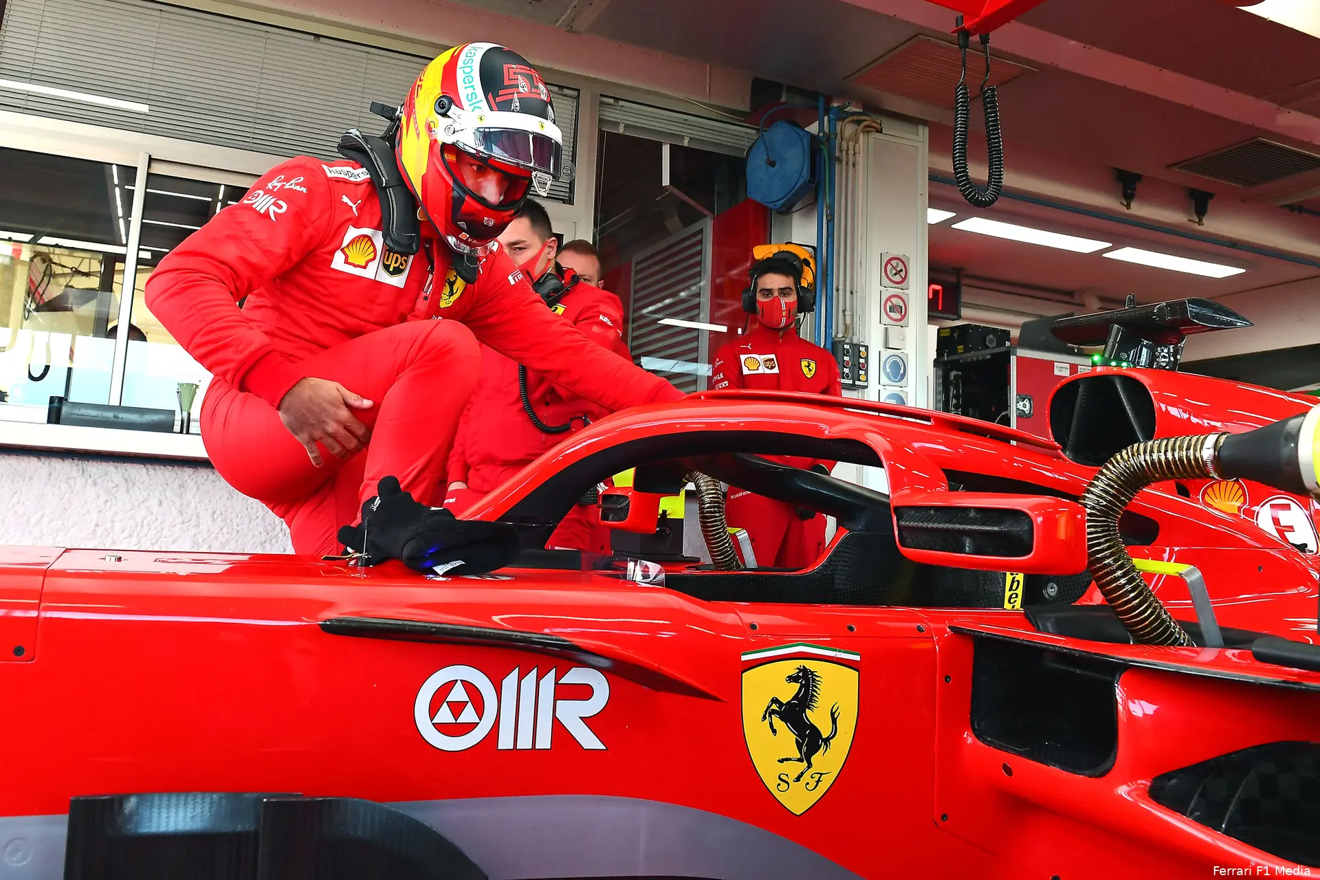 Carlos Sainz Test Ferrari 7