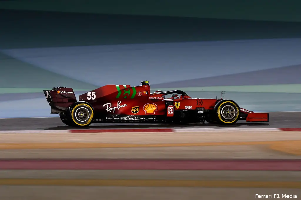Carlos Sainz SF21 Ferrari 2