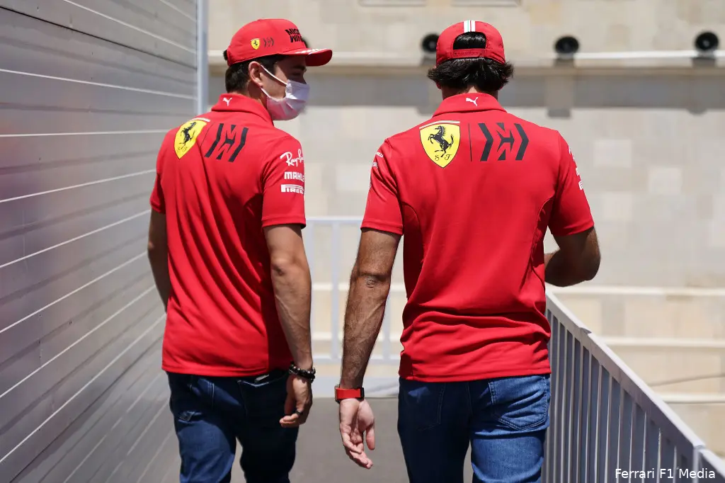Leclerc Sainz Ferrari Azerbeidzjan