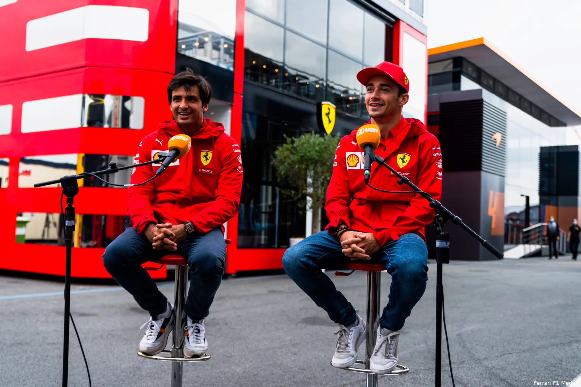 carlos sainz charles leclerc ferrari zandvoort ziggo dutch gp