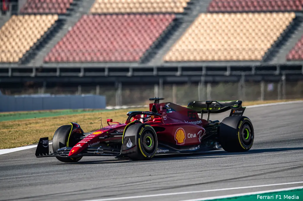 Carlos Sainz F1 75 Ferrari Test Barcelona3