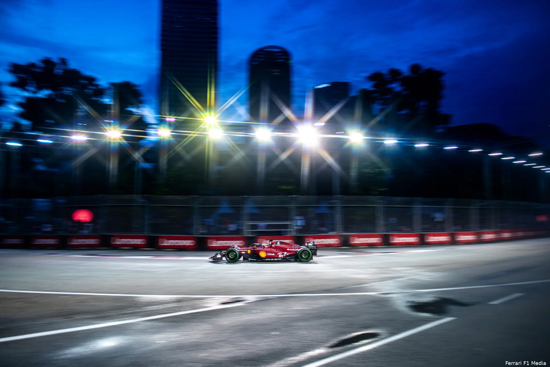 220022 scuderia ferrari singapore gp saturday
