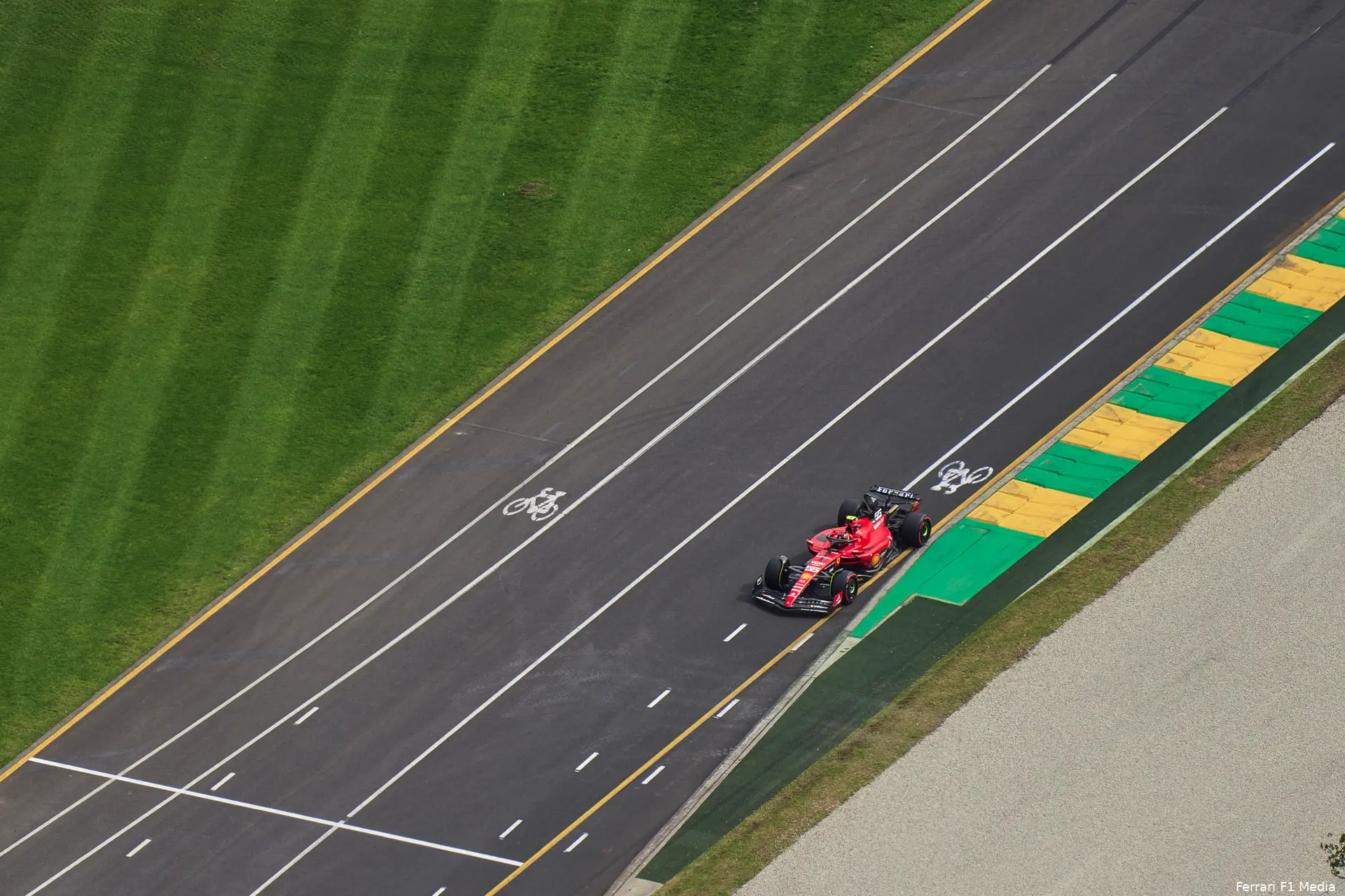 ferrari charles leclerc carlos sainz frederic vasseur