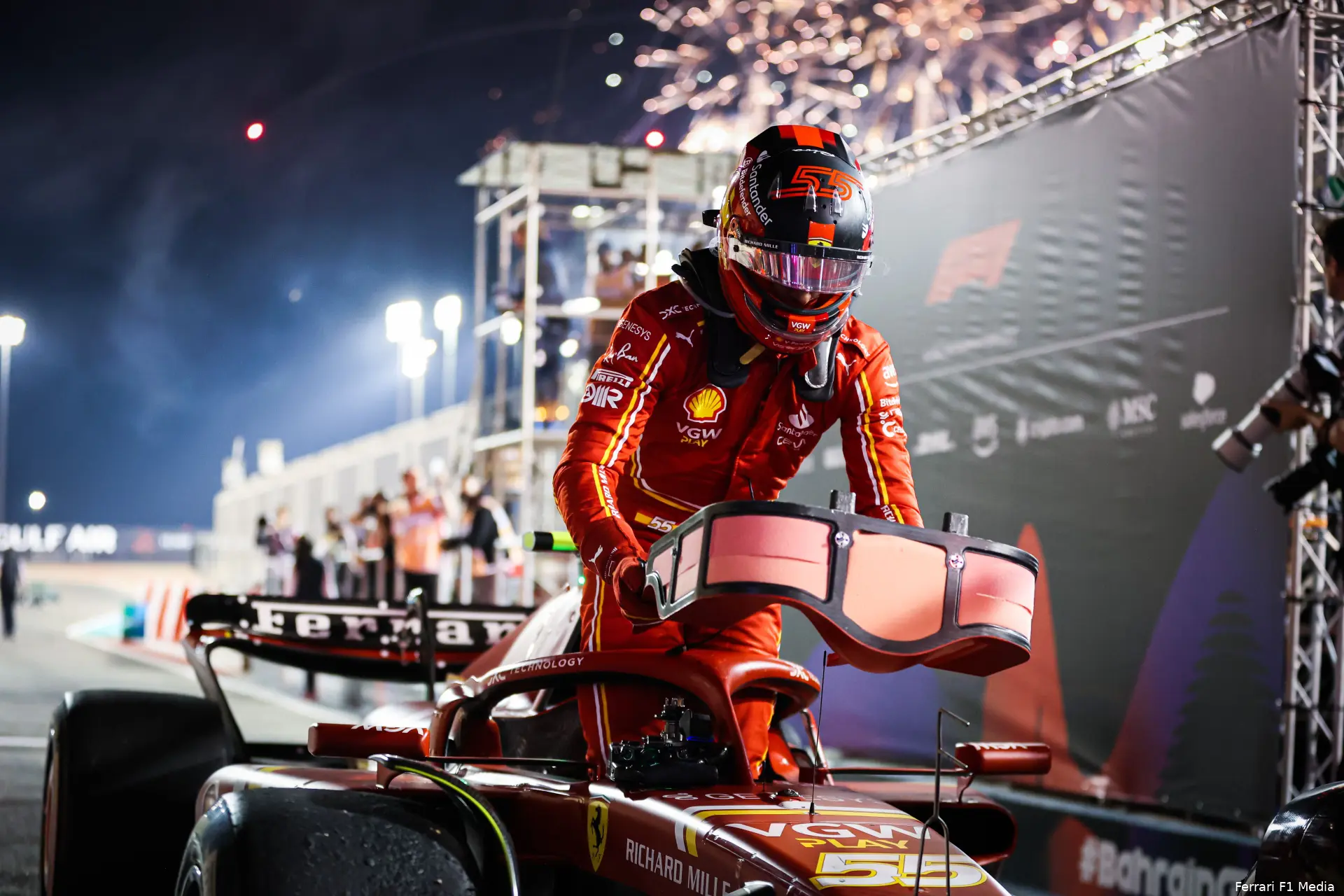 carlos sainz ferrari bahrein gp 2024