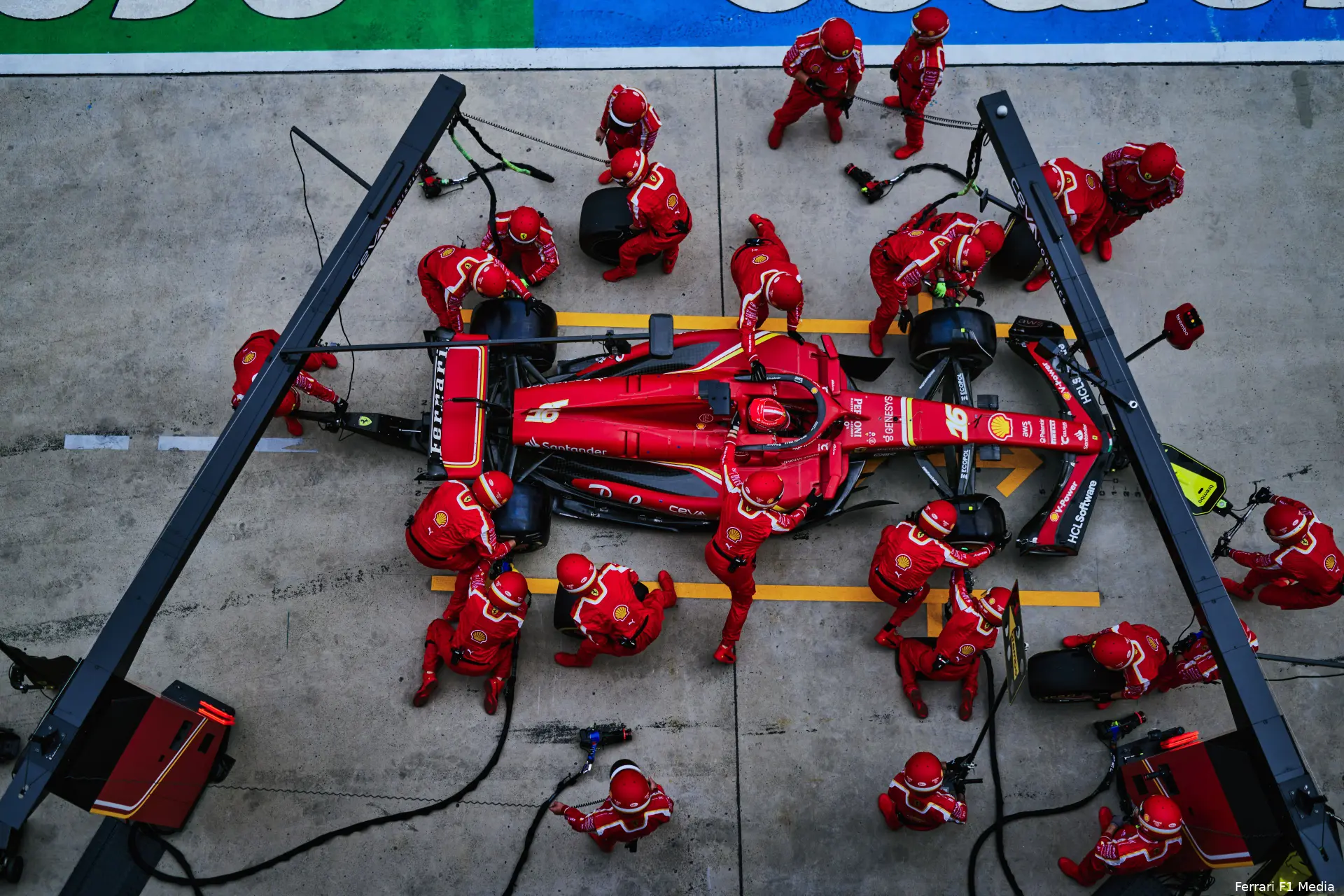ferrari sainz leclerc formule1 2024