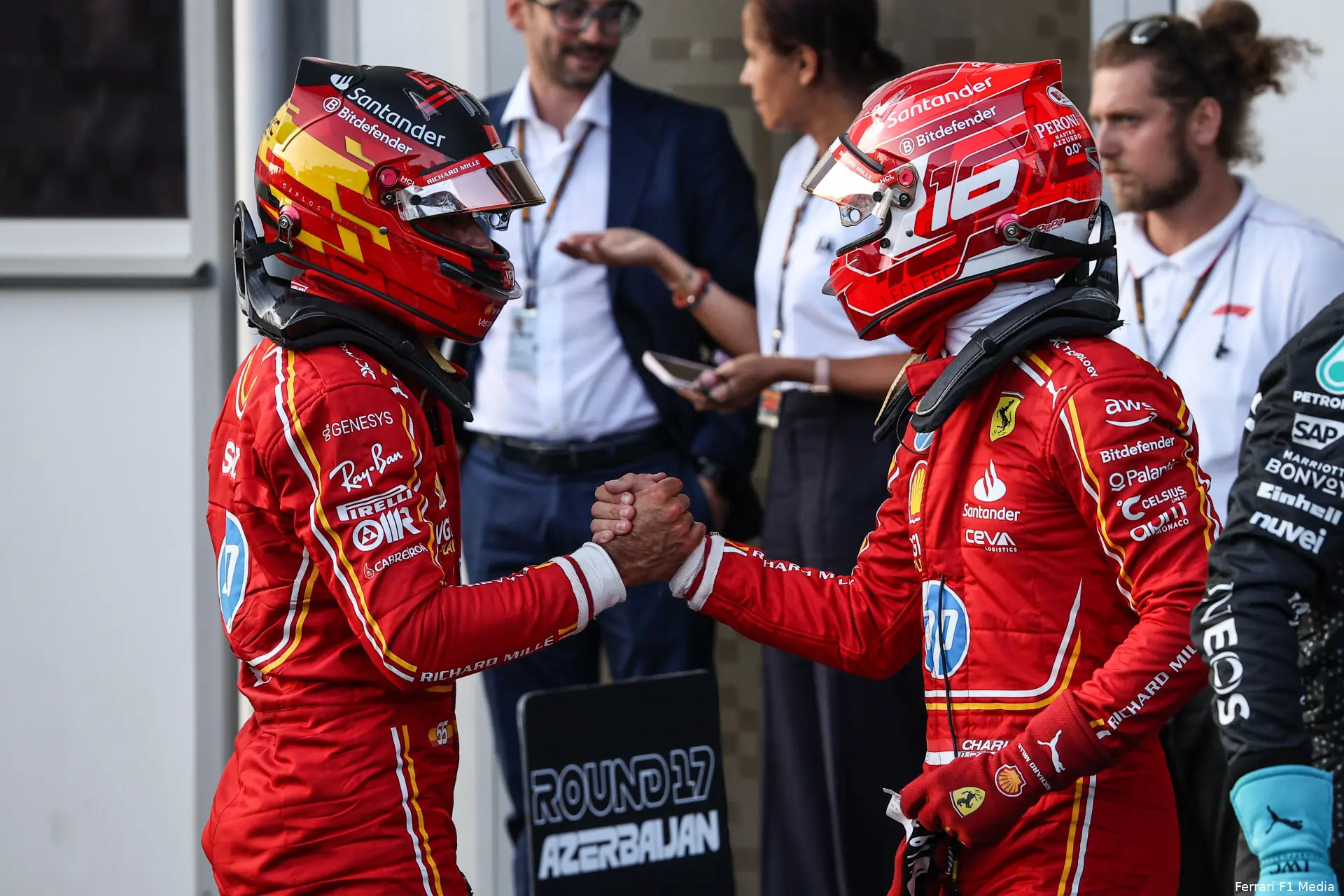 azerbeidzjan carlos sainz ferrari charles leclerc 34 azeirbajian gp quali fa23c22f 4881 413f 9d33 d4ff20608cb8