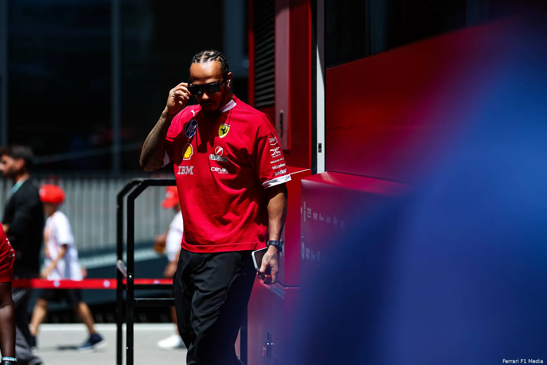 lewis hamilton ferrari gp spanje 2025 zondag