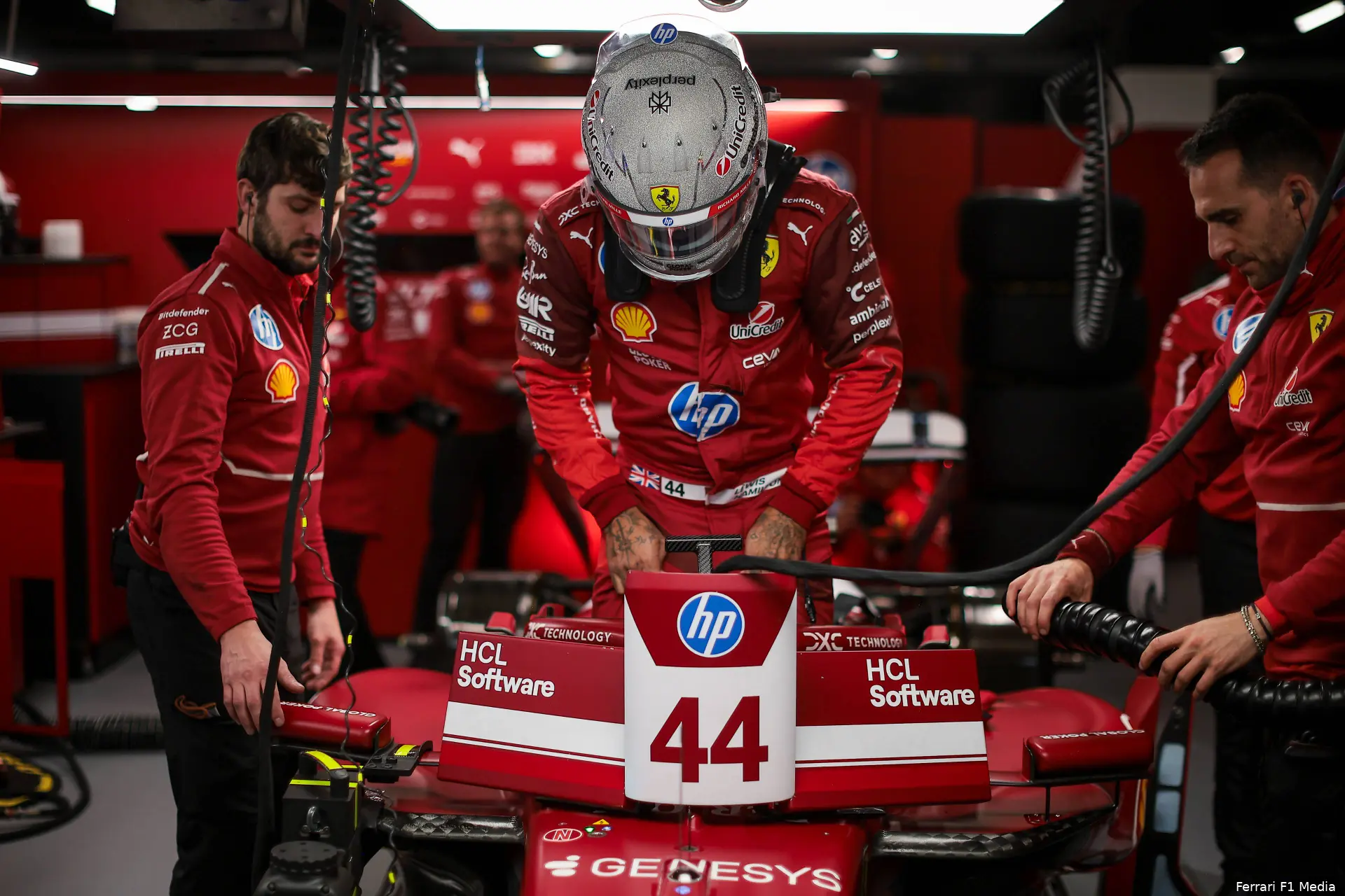 las-vegas-2025-lewis-hamilton-03-scuderia-ferrari-lasvegas-gp-2025-quali_c820a61a-3b2e-4783-96a6-7ab76db14cec
