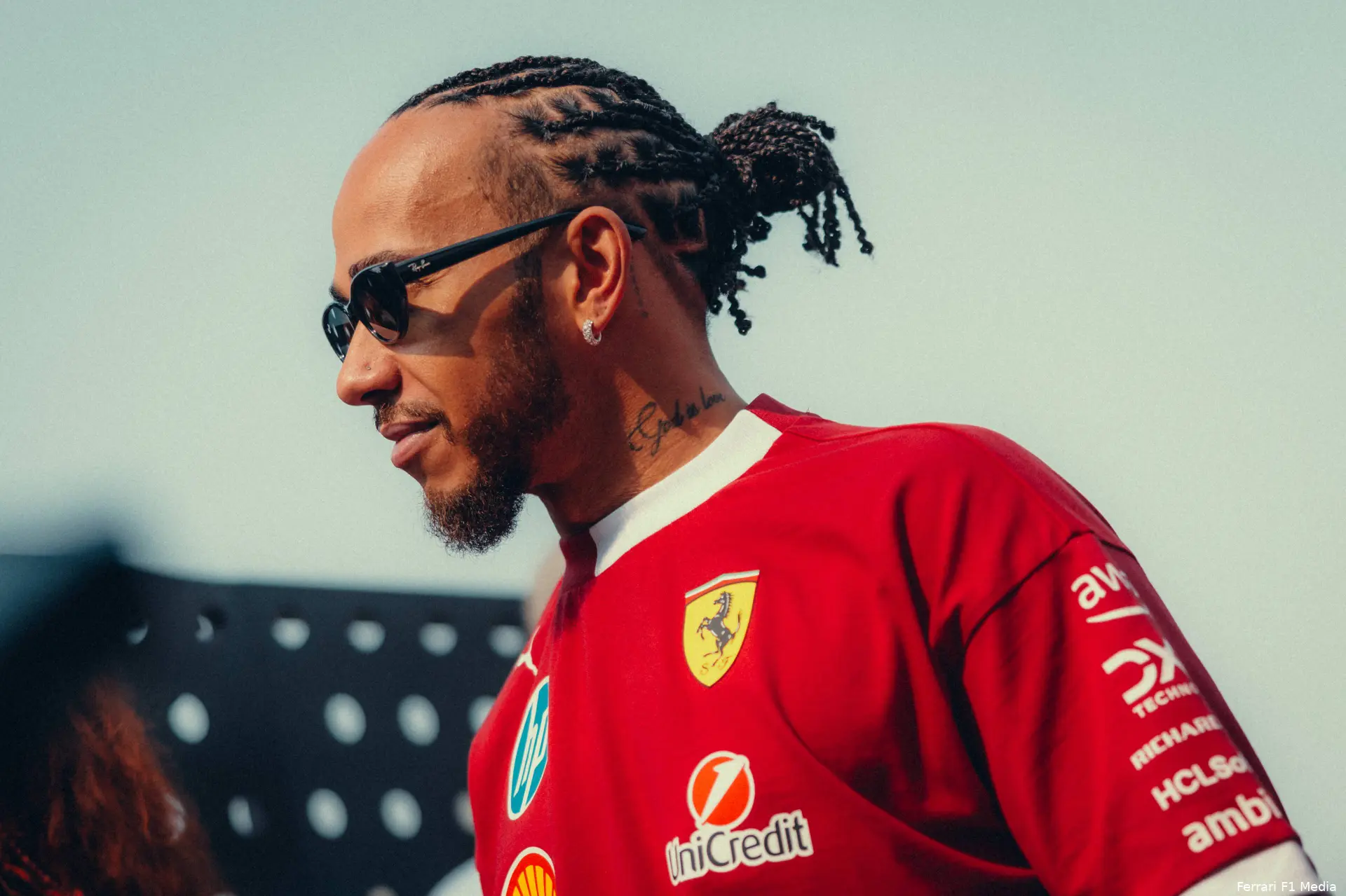 lewis-hamilton-ferrari-gp-abu-dhabi-2025-zondag