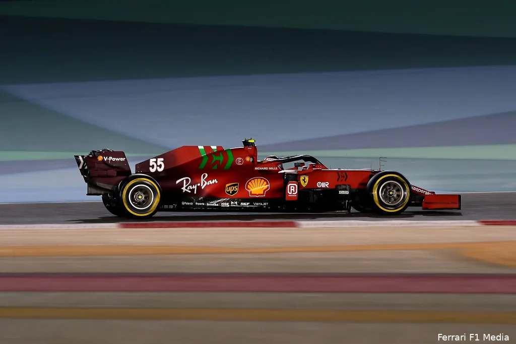 Carlos Sainz SF21 Ferrari 2