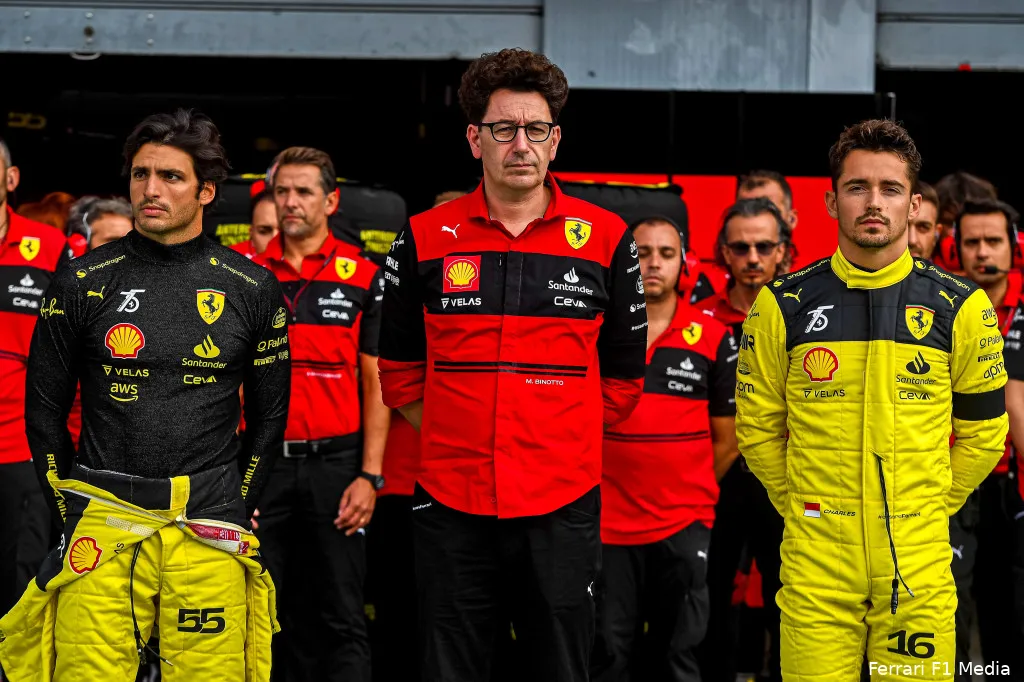 Carlos Sainz Mattia Binotto Charles Leclerc Ferrari F1 GP Italië 2022