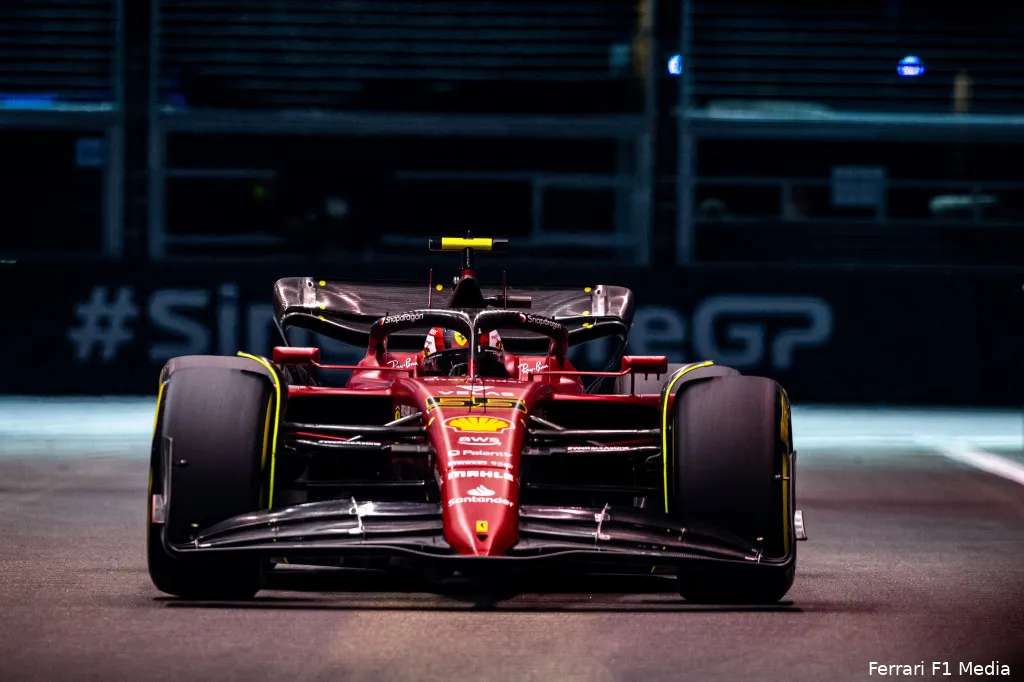 carlos sainz f1 75 ferrari gp singapore 2022 2