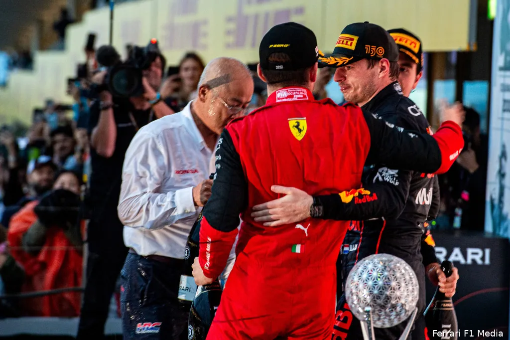 Charles Leclerc Max Verstappen Ferrari Red Bull Racing F1 GP Japan 2022